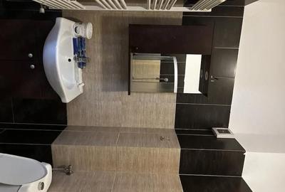 Garsonieră decomandată în P-ța Alba Iulia