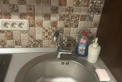 Apartament cu 2 camere semidecomandat în P-ța Unirii