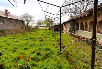 Teren Construcții intravilan de 1400 mp, în Vidra