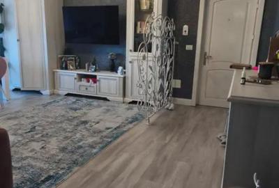 Apartament cu 2 camere decomandat în Rădăuți - 2