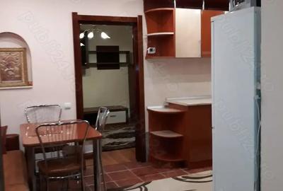 Inchiriez apartament 2 camere Precista