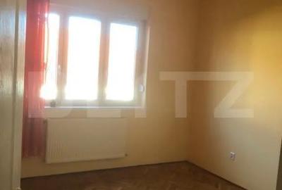 Apartament cu 3 camere semidecomandat în Central - 10