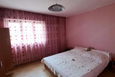 Apartament cu 2 camere decomandat în Săvinești - 4