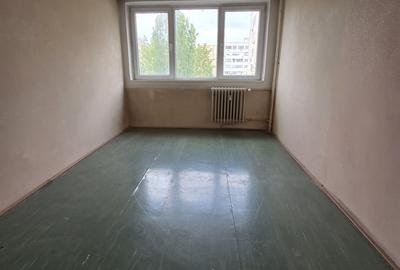 Apartament cu 3 camere decomandat în Alexandru Obregia - 5
