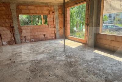 Apartament cu 4 camere semidecomandat în Giroc - 9