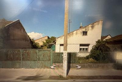Casă cu 3 camere în Central - 1