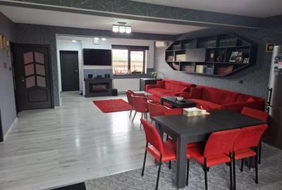 Casă cu 3 camere cu Teren 300 Mp în Central - 2