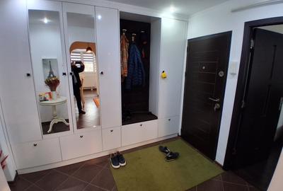 Apartament cu 2 camere decomandat, mobilat în Canta - 14