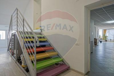 Spațiu comercial, de 520 mp, în Uzina 2 - 22