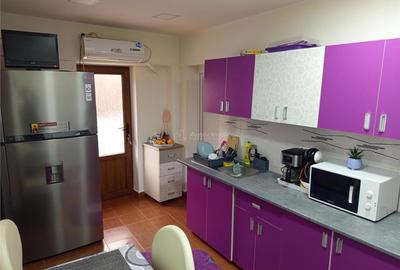 Casă cu Teren 420 Mp în Oravița - 1