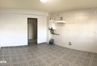Casă cu 4 camere în Valea - 17
