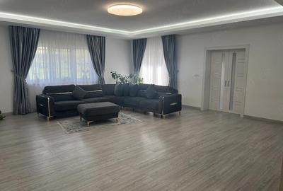 Casă cu Teren 1500 Mp în Roșiori - 4