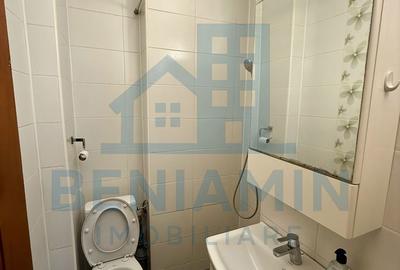 Apartament cu 3 camere decomandat în Calea București - 4