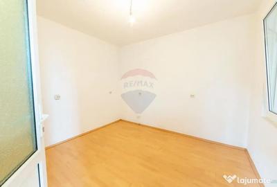 Casă cu 5 camere cu Teren 378 Mp în Purcăreni - 8