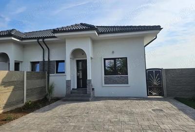 Casă cu 1 camere cu Teren 660 Mp în Sânandrei - 6