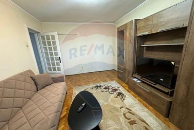 Apartament de inchiriat in zona Sarari - 2