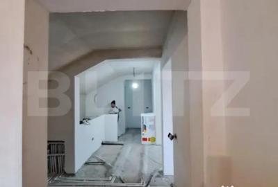 Casă cu 7 camere cu Teren 300 Mp în Burdujeni