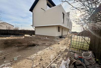 Casă cu 5 camere cu Teren 250 Mp în Central