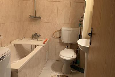 Apartament cu 2 camere decomandat în Progresul - 3