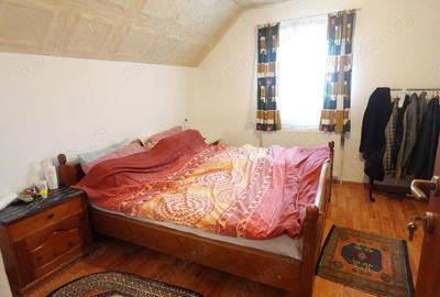 Casă cu Teren 18 Mp în Cătălina - 2