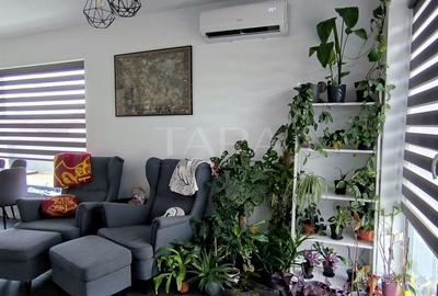 Penthouse cu 3 camere semidecomandat, mobilat în Florești - 2
