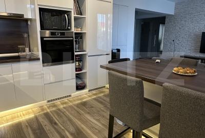 Apartament ultracentral, 103 mp utili, cu garaj si curte - 2