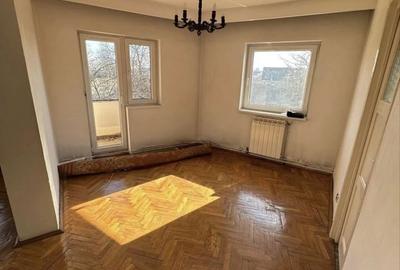 Apartament cu 4 camere decomandat în Semicentral - 4