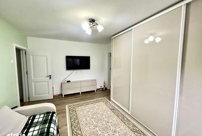 Apartament cu 4 camere semidecomandat, mobilat în Circumvalațiunii - 8