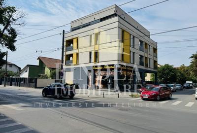 Apartament cu 2 camere semidecomandat în Aradului