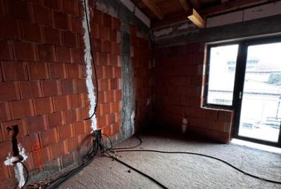 Casa 4 camere, 64 mp, zona George Enescu - 2