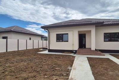 Casă cu 4 camere în Clinceni - 9