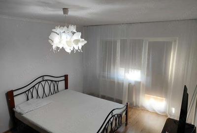 Apartament cu 3 camere, semidecomandat, situat in zona Sagului. - 8
