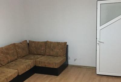 Apartament cu 2 camere decomandat în Tomis III - 4