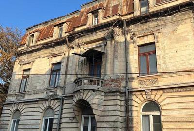 Casă cu Teren 280 Mp în Victoriei