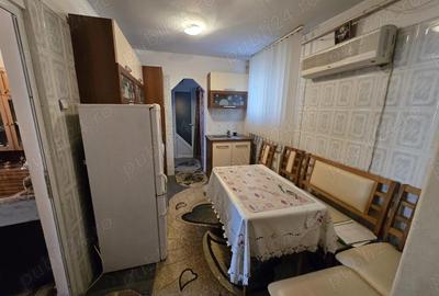 Apartament cu 2 camere decomandat, mobilat în Zahana - 1