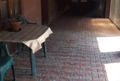 Vand teren + casa - loc ideal pentru locuit sau investi?ie - 11