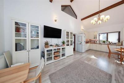 Vila cocheta, facilitati valoroase, strada asfaltata, intimitate: Tur LIVE! Vila cocheta, facilitati valoroase, strada asfaltata, intimitate: Tur LIVE! - 5