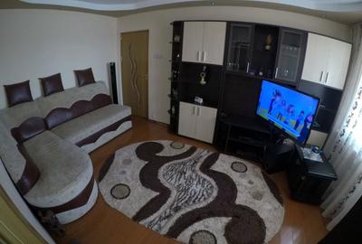 Apartament cu 2 camere semidecomandat în Craiovei - 3