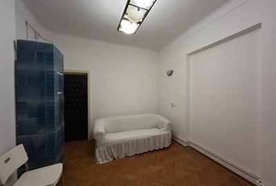 Apartament cu 3 camere semidecomandat în Polonă - 1