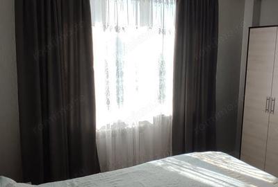Garsonieră decomandată în Gorjului