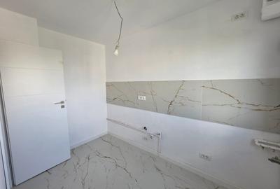 Apartament cu 2 camere decomandat în Titan - 2