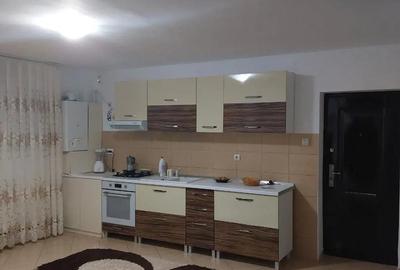 Apartament cu 2 camere decomandat în Central - 3