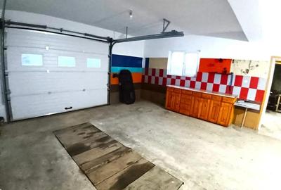 Casă cu 2 camere cu Teren 1290 Mp în Mitocu Dragomirnei - 3