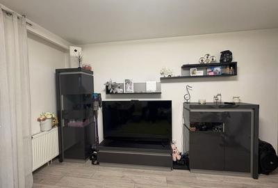Apartament cu 3 camere decomandat în Dobroești - 2