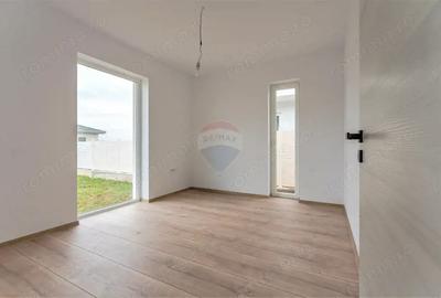 Casă cu 4 camere cu Teren 467 Mp în Hărman - 3