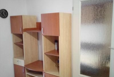 Apartament.Cu Doua Camere De Vinzare In Oradea Zona Rogerius Pretul Apartamentului.Este De 55.500Eur - 4