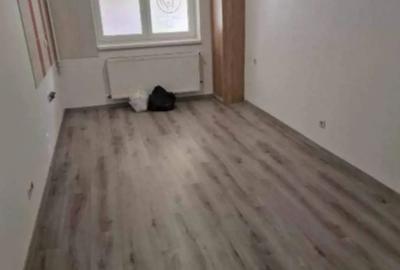 Inchiriez ap.2 camere spatiu comercial - 2