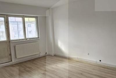 Apartament cu 3 camere, decomandat, str. Grigore Balan, Sf. Gheorghe - 5
