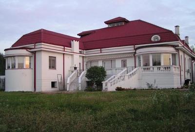 Casă cu 11 camere în Pipera