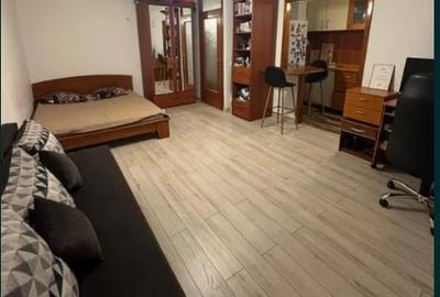 Garsonieră decomandată, mobilată în Vitan Mall - 3